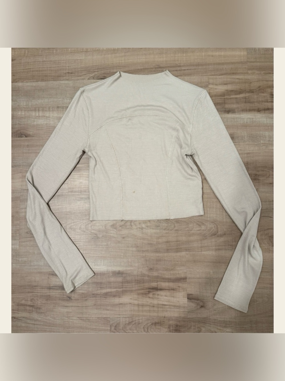 Joah Brown Cropped Long Sleeve! Cross listed on Mercari!